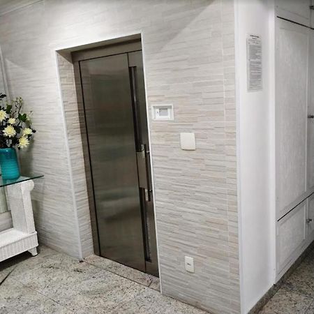 Apartamento Otima Localizacao غوارويا المظهر الخارجي الصورة